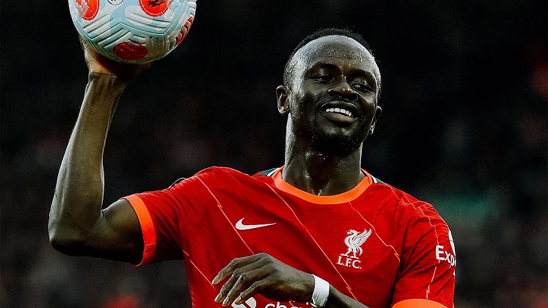 ai-la-cau-thu-lap-hat-trick-nhanh-nhat-lich-su-ngoai-hang-anh-sadio-mane